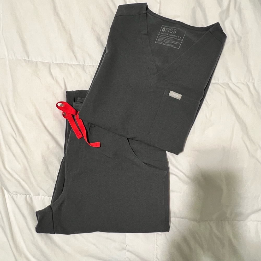 FIGS Scrubs